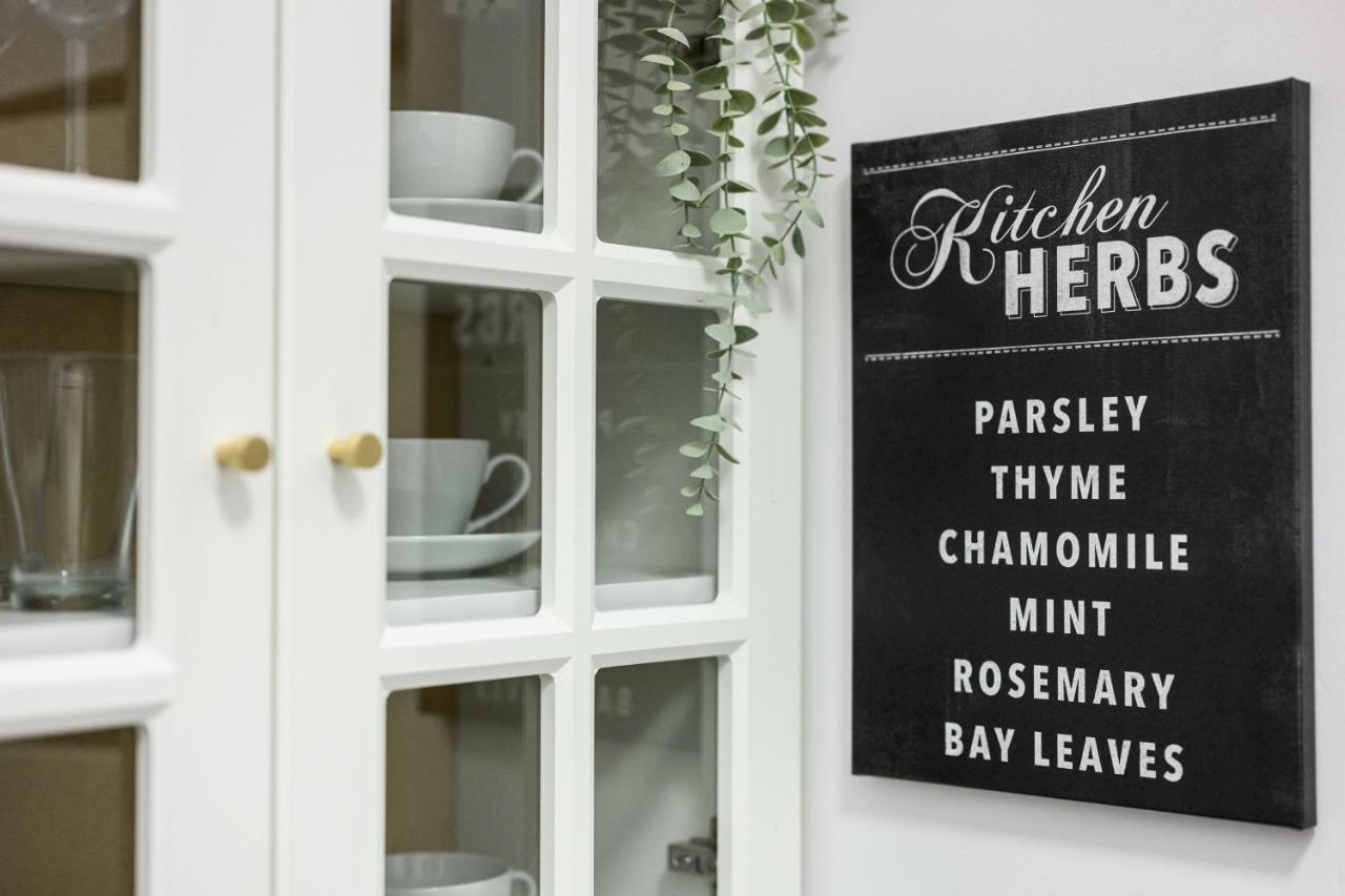 Unique Style Apartments Old Town - 25 Min From The Airport - By Homelike Krakau Exterior foto